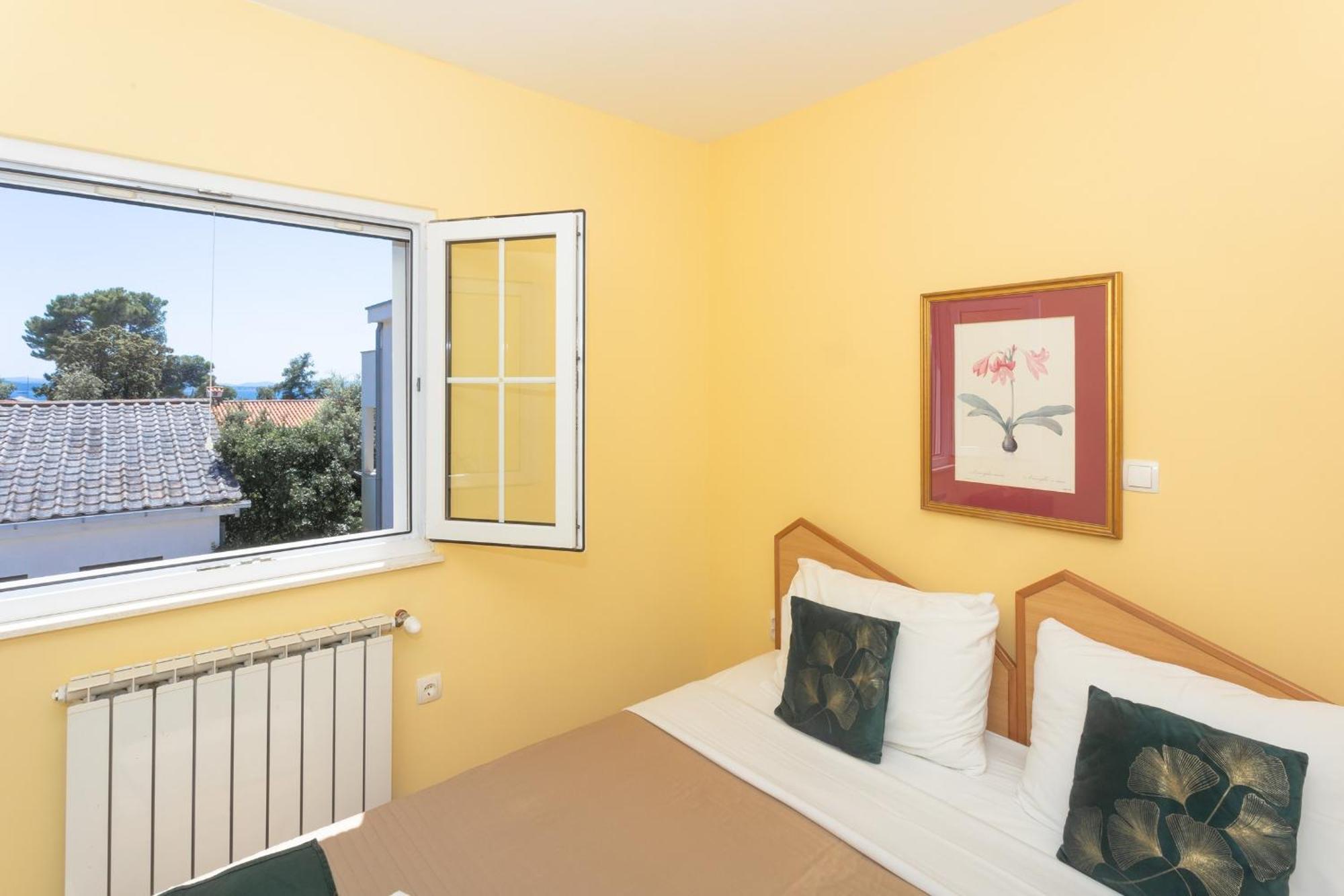 Pansion Pirat Bed and Breakfast Petrcane Buitenkant foto