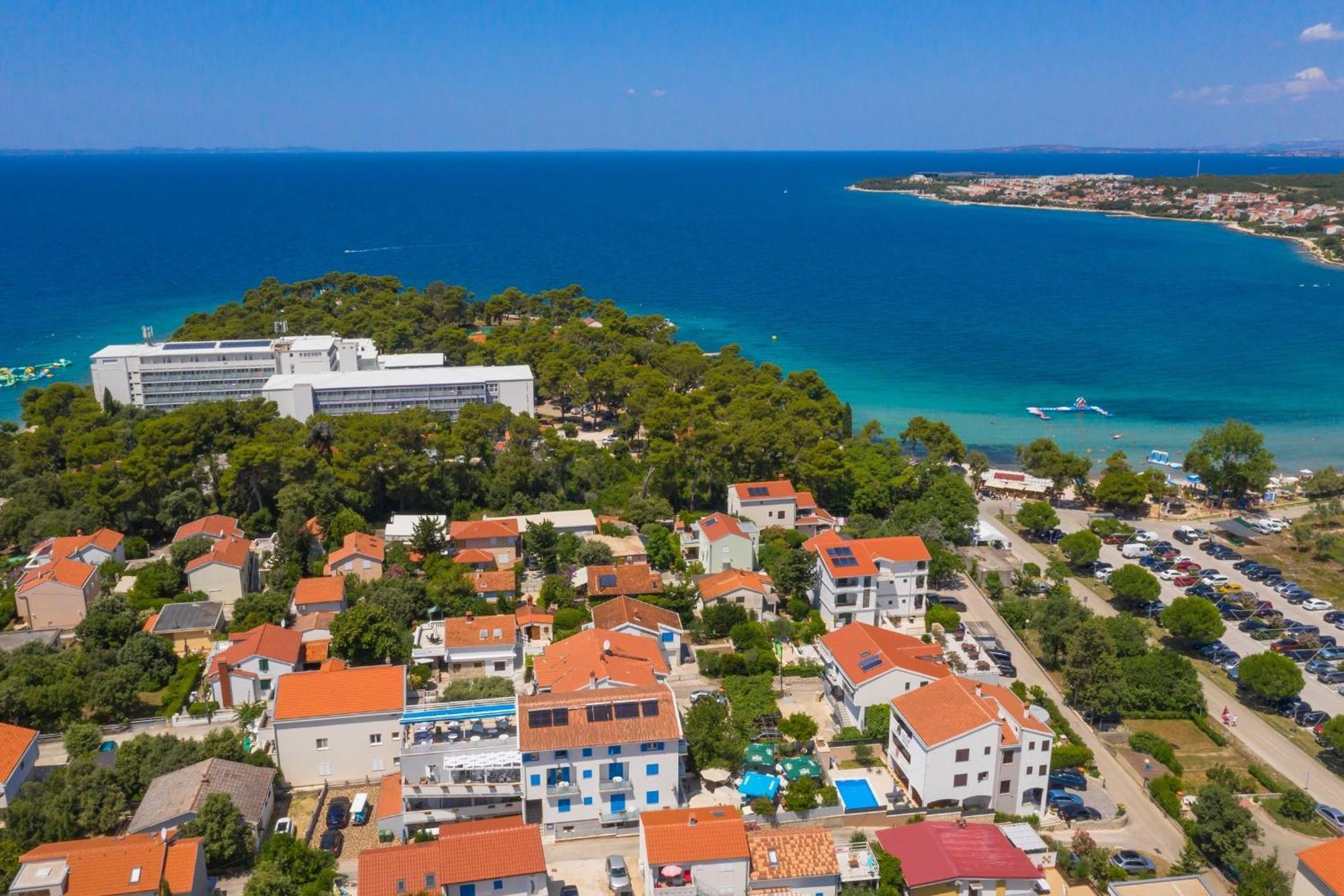 Pansion Pirat Bed and Breakfast Petrcane Buitenkant foto