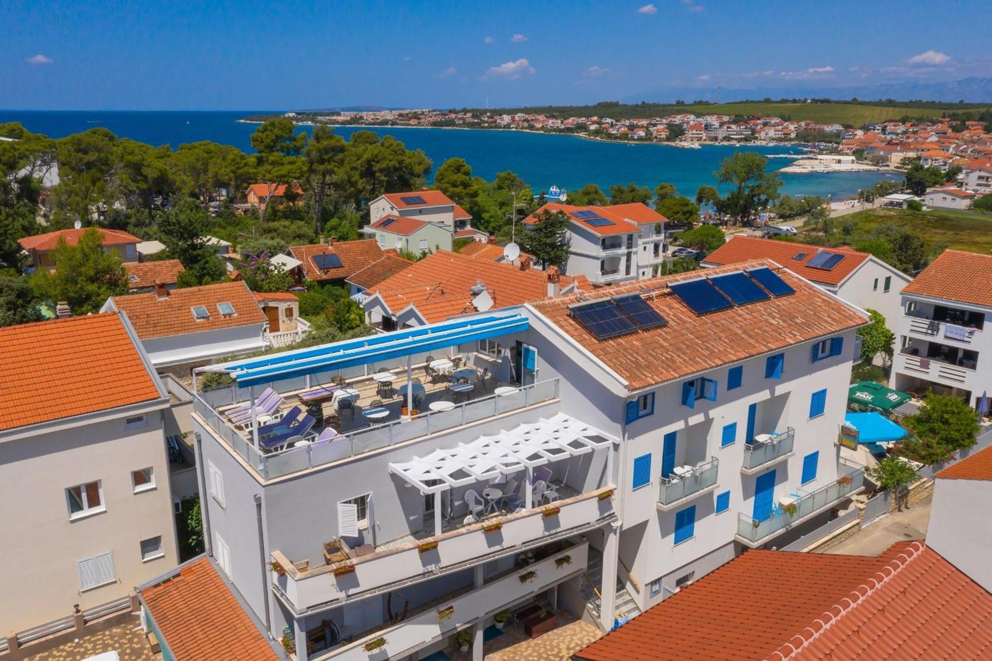 Pansion Pirat Bed and Breakfast Petrcane Buitenkant foto