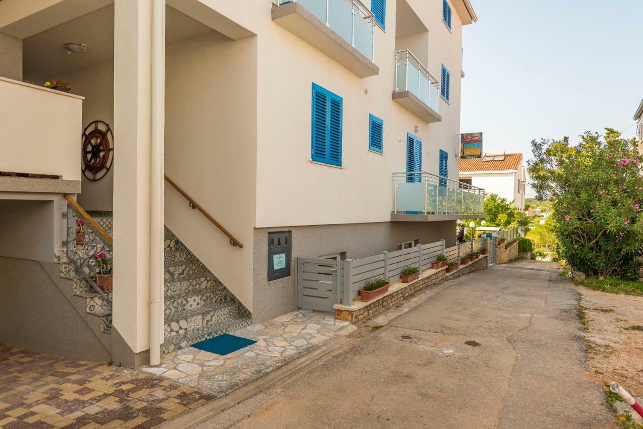 Pansion Pirat Bed and Breakfast Petrcane Buitenkant foto